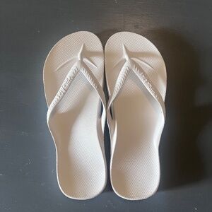 Archies Arch Support Sandal Unisex Flip Flop Womens US 7 Mens US 6